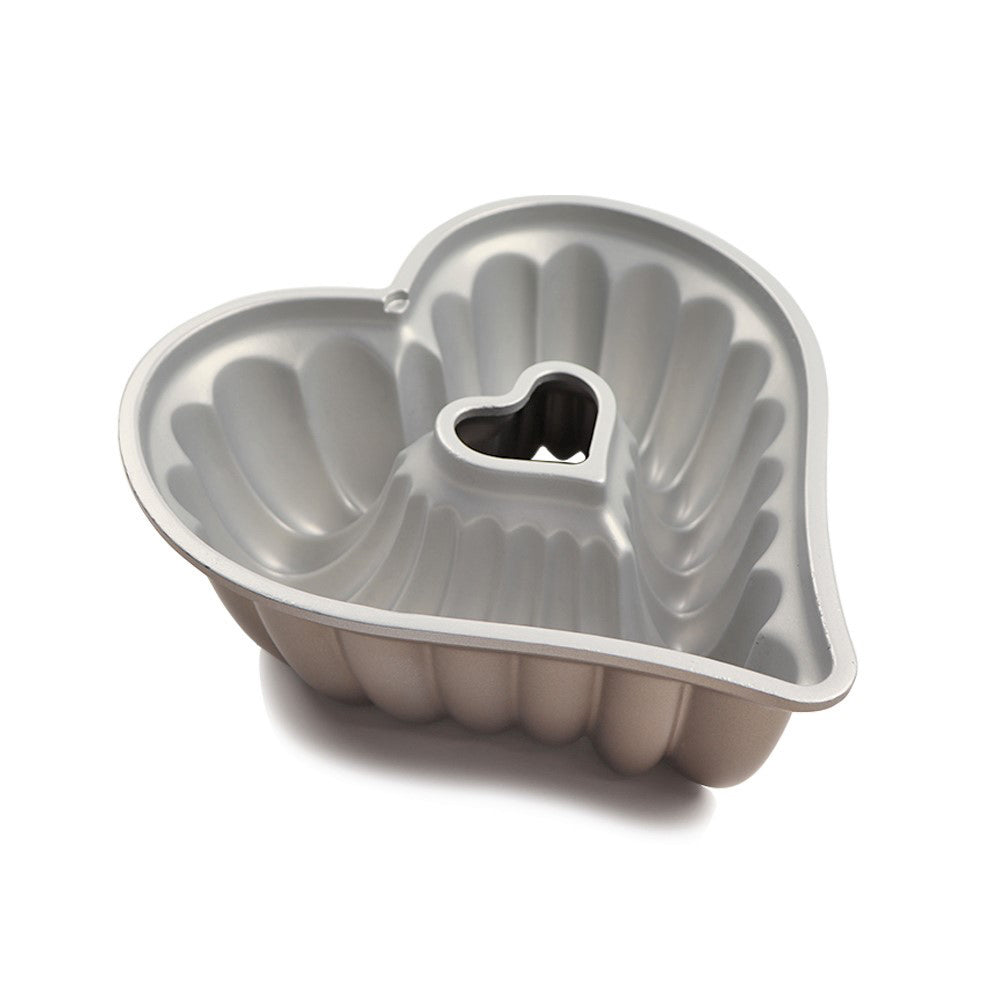 Nordicware Elegant Aluminum Heart 10 Cup Bundt Cake Pan