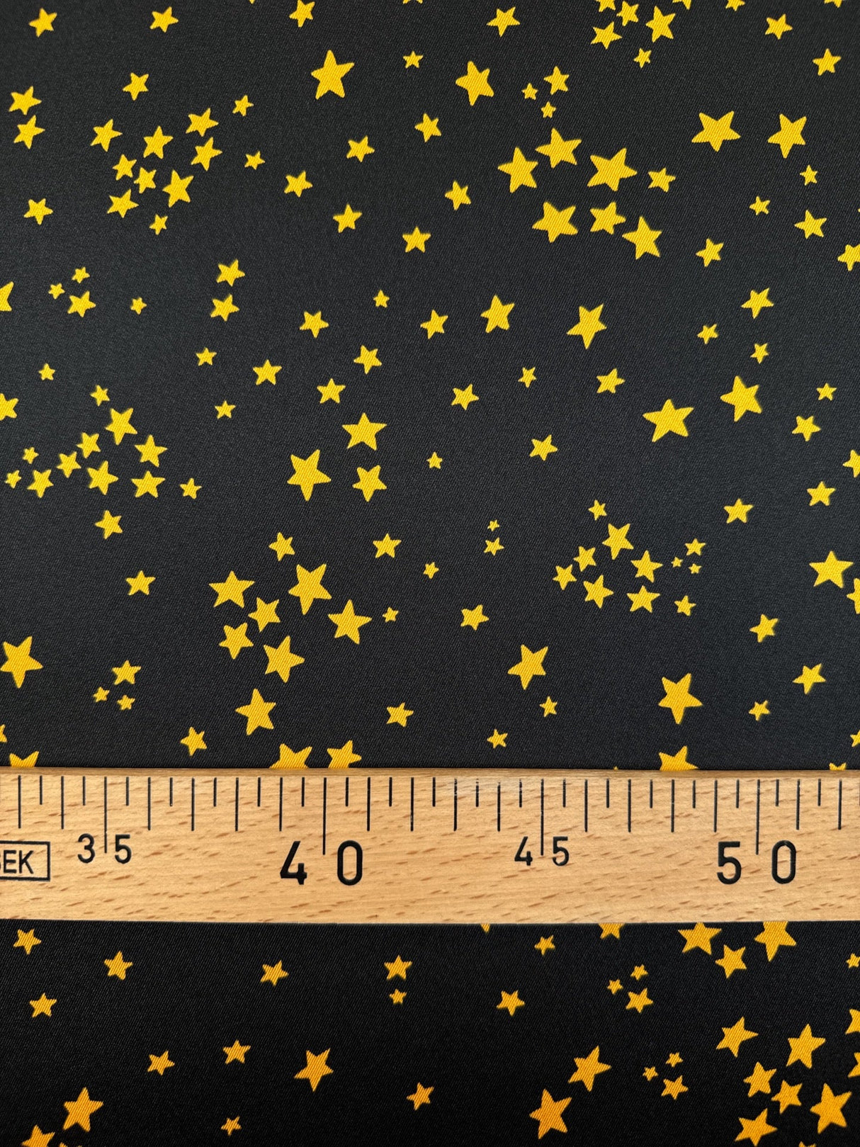 Polyester Printed Black Yellow Fabric
