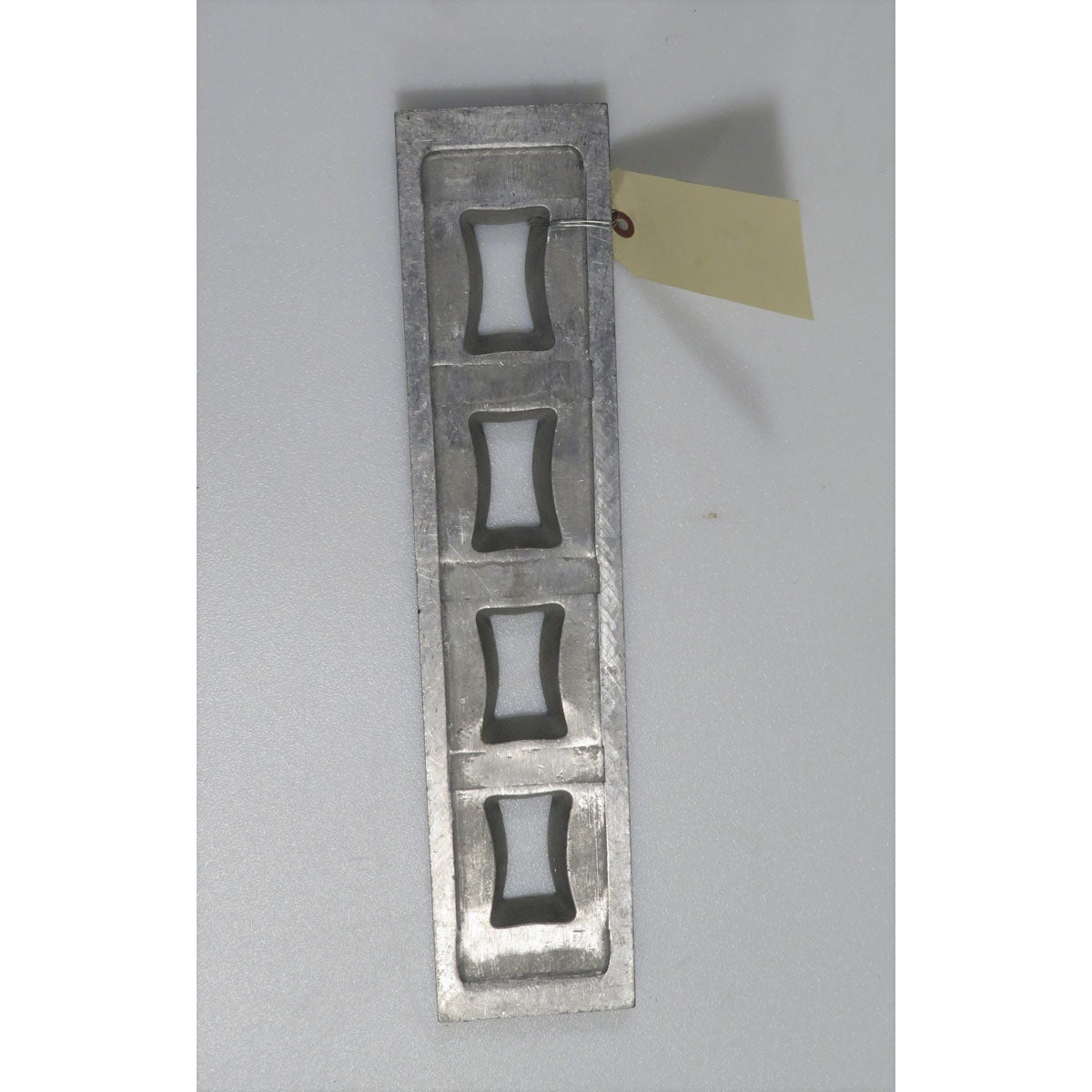 Kook E King Wire Cut Depositor Die 4 Pillow shape 2.25" W. 4" W x 18" L, Used Excellent Condition