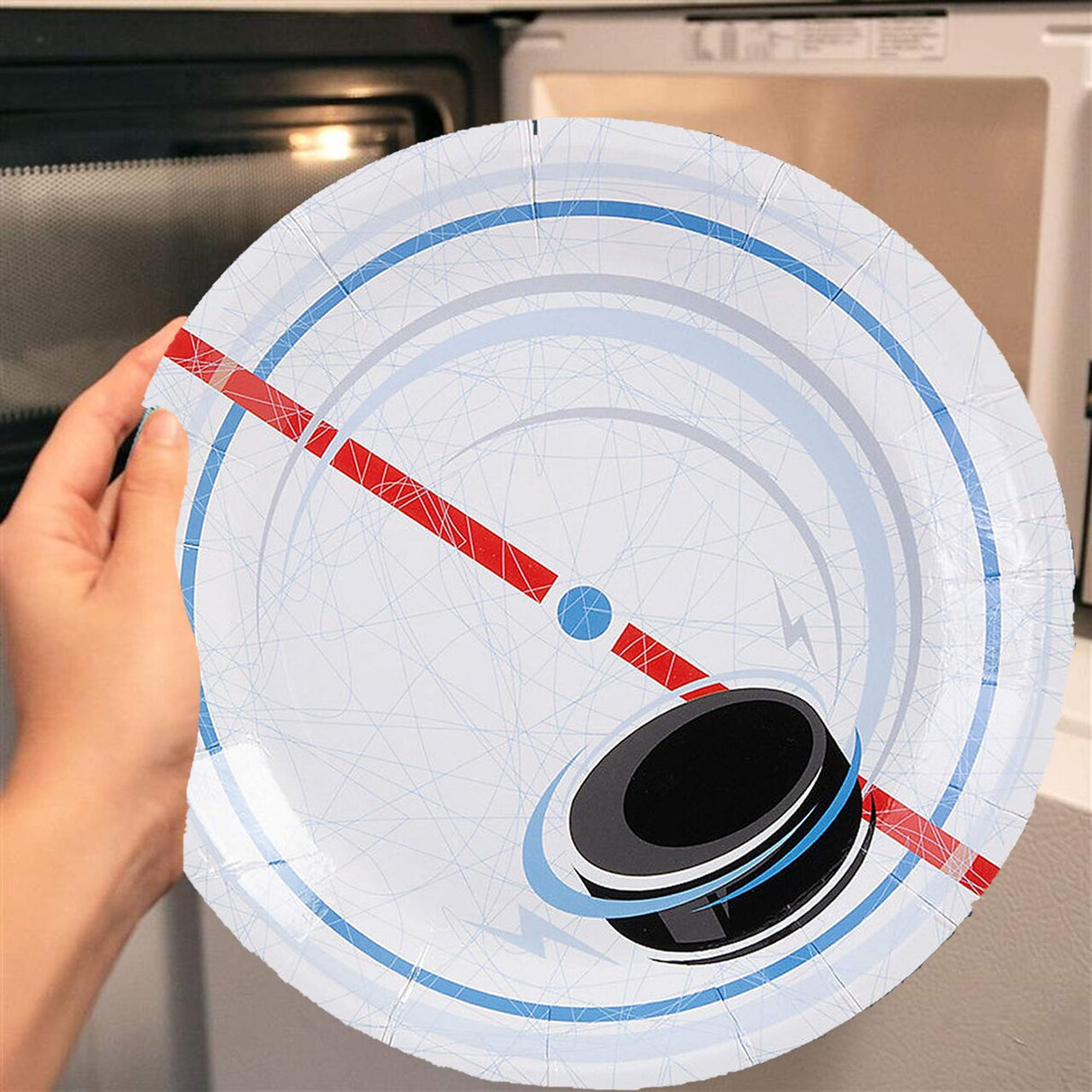 8 Ct. Hockey Paper Dessert Plates 7.25-Inch Goal Design for Sports Party or Team Events