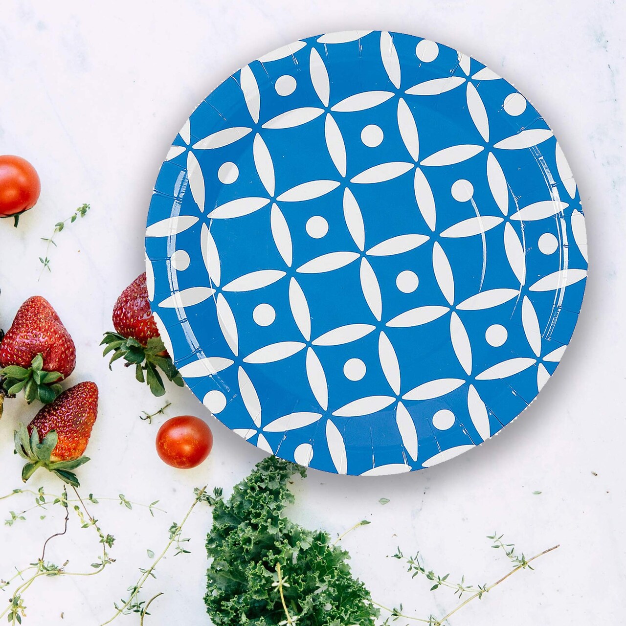 8 Ct. Geometric Paper Dinner Plates 9" Stylish Disposable Party Tableware