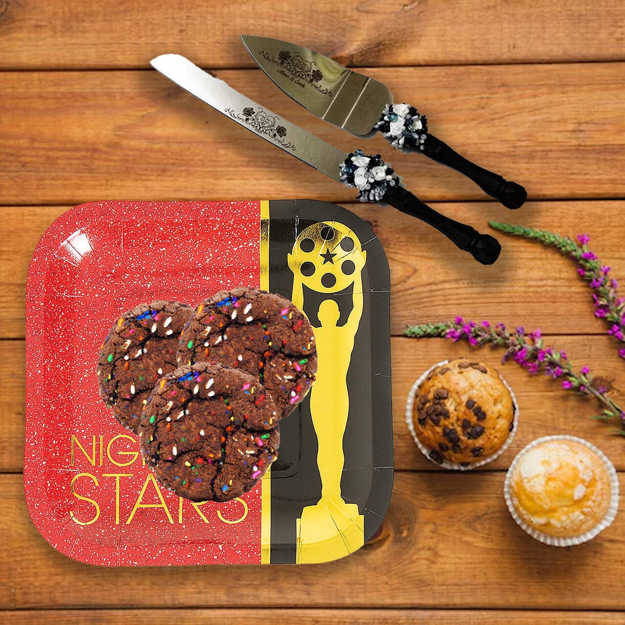 8 Ct.Movie Night Square Paper Dessert Plates