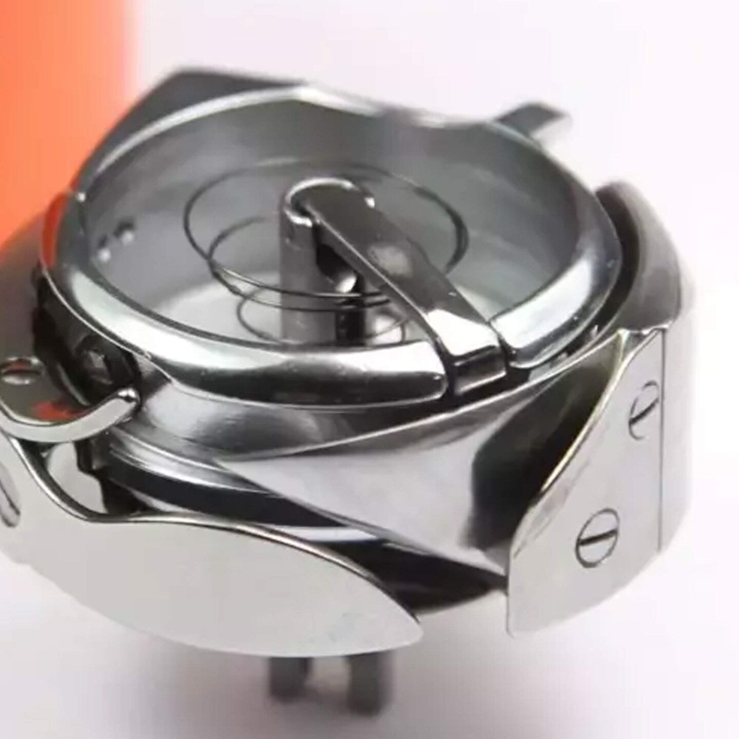 Rotary Hook for Sieko and Sunstar Sewing Machines #KRT8-BL