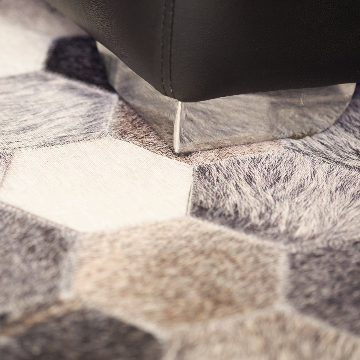 Vegan Geometric Gray Black Faux Hide/Cowhide Printed Rug - Gray Black Geometric Patchwork, Soft Feel, Durable, 5' X 7' To 10' X 13' (1 Piece)