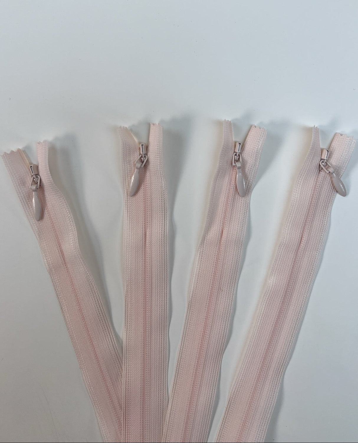 Pink Polyamide Sewing Notions