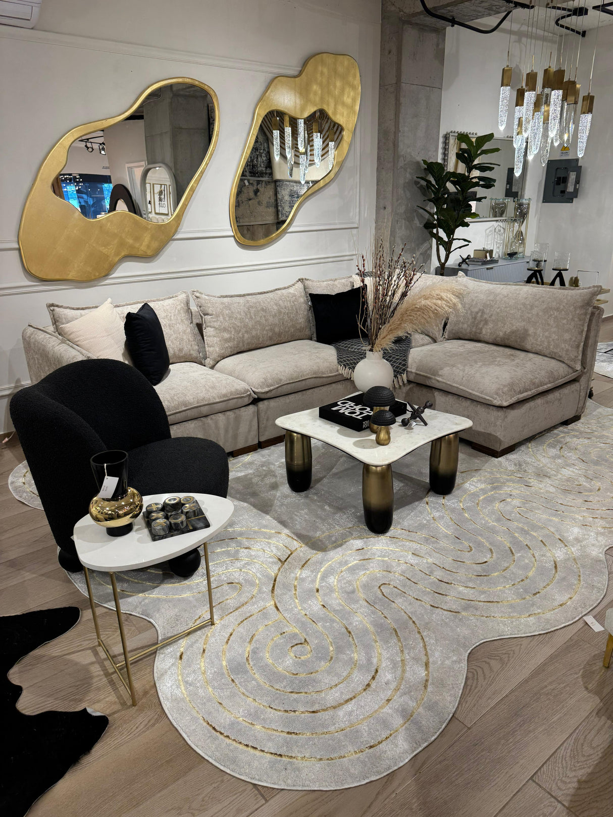 Z325B Polyester Fabric - Cream Rug With Metallic Gold Accents, Designer Geometric Edge Style, 5' 3" X 7' 6", 7' 9" X 10' 5", 10' X 13' (1 Piece)