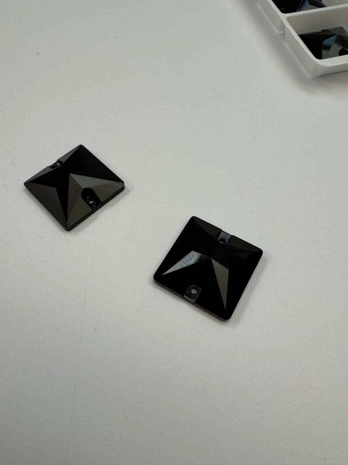 Black Crystal Sewing Notions