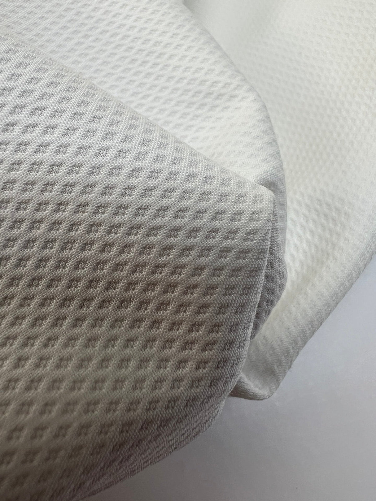 Cotton White Geometric Casualwear Fabric
