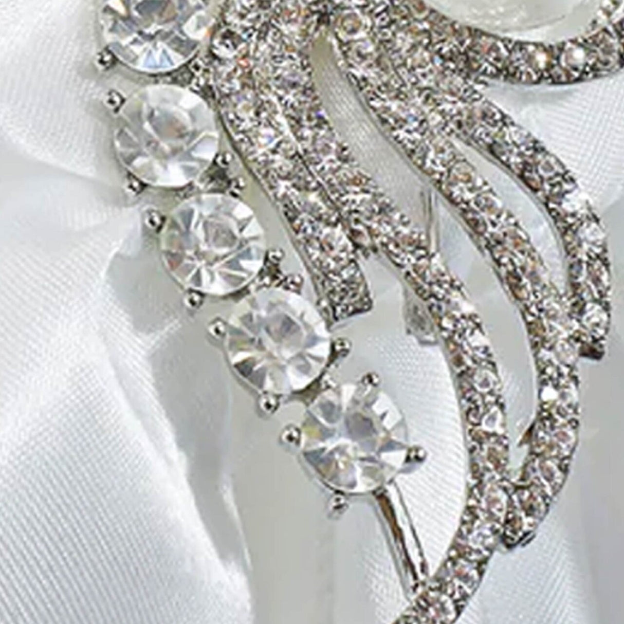 1 Piece Swirl Pearl Rhinestone Chair Sash Buckle Silver Metal 2 Inch Width