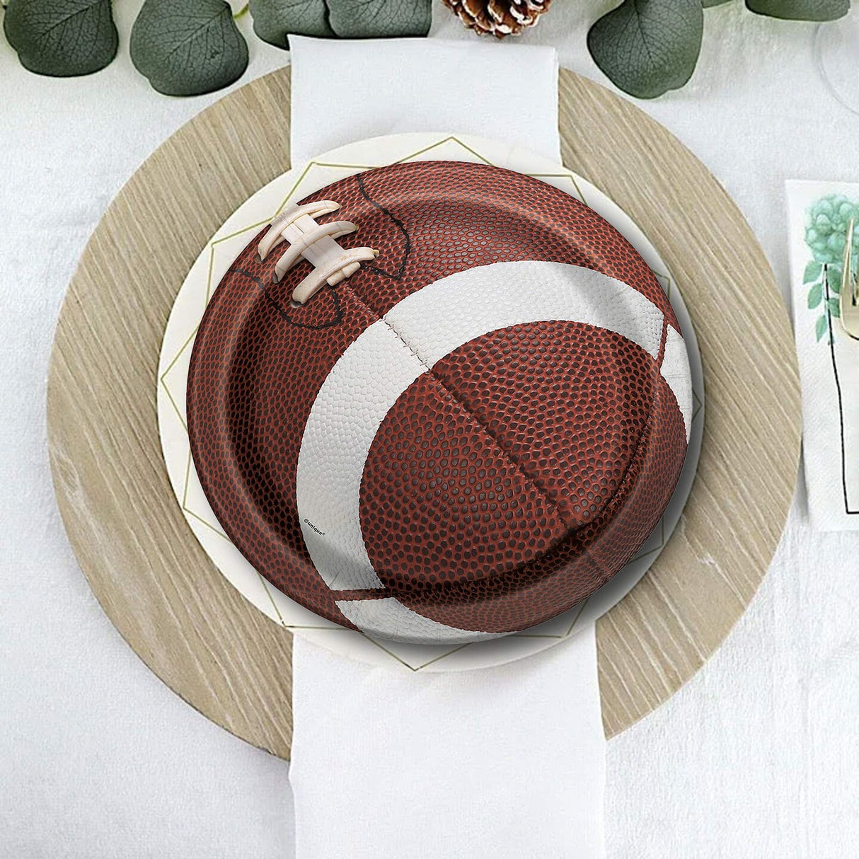 8 Count Football Party Round Disposable Paper Plates 8 1/2 Inch for Game Day Events