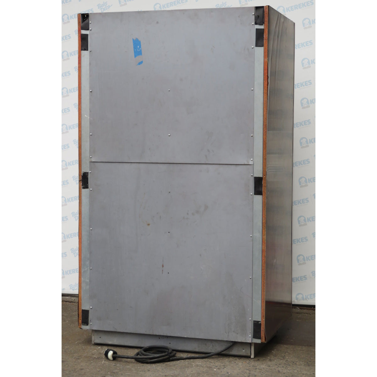 Barker CF-S-SC Refrigerator Open Case, With Sliding Night Doors, Used Great Condition