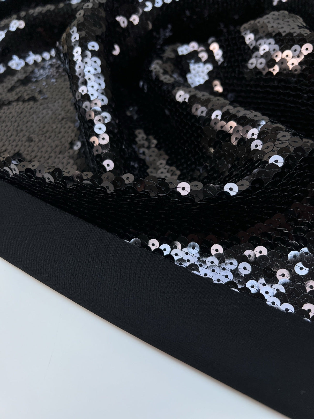 Viscose Knit Sequins Black