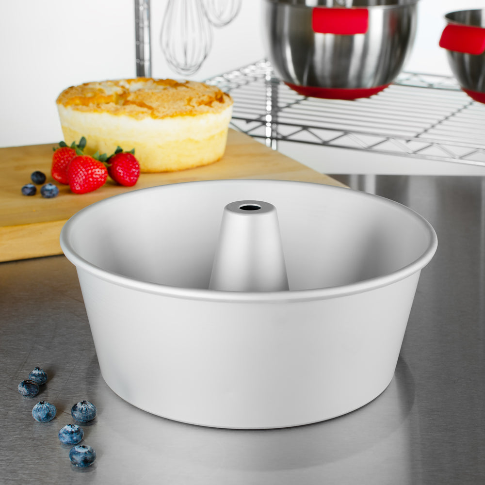 Fat Daddio's Anodized Aluminum Round Angel Food Cake Pan, 10"