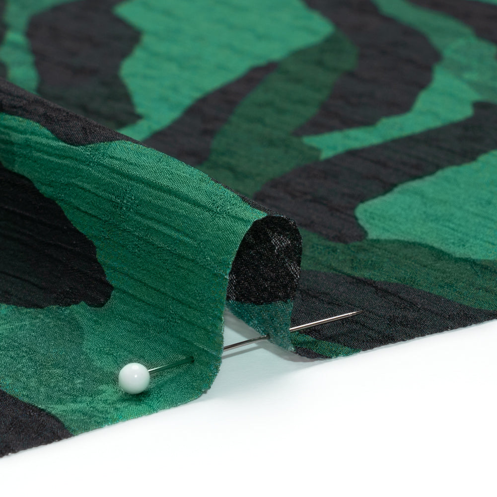 Geometric Crinkled Polyester Jacquard - Green and Black Animal Stripes - Made in Italy