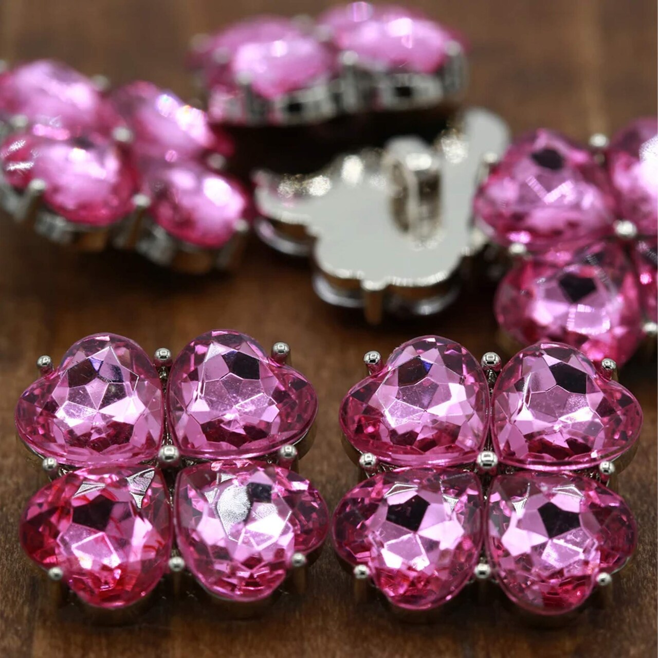 4 Pieces Pink Acrylic Flower Buttons 15/16 Inch