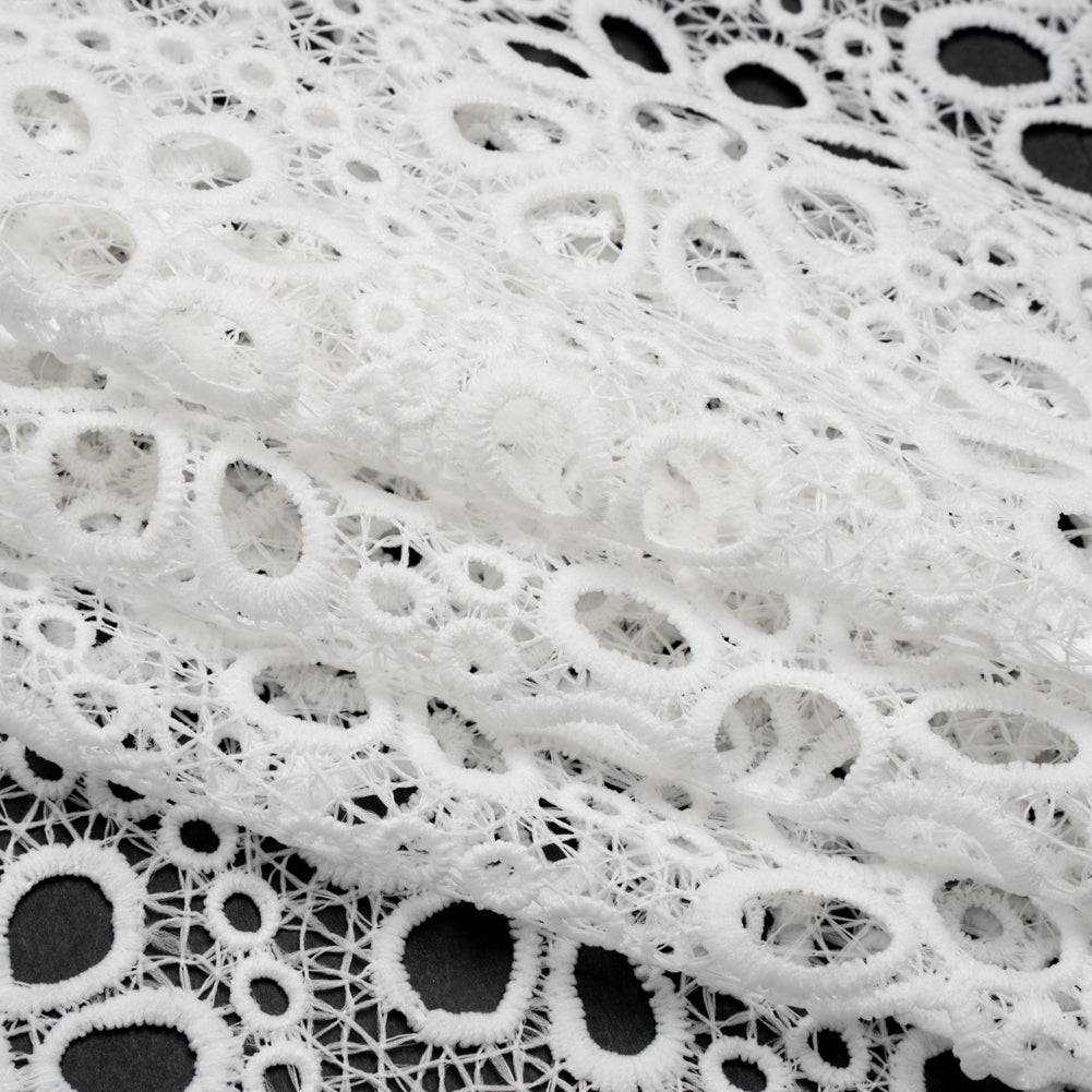 Polyester Guipure Lace with Finished Edge - White Dots and Daisies - Designer Deadstock