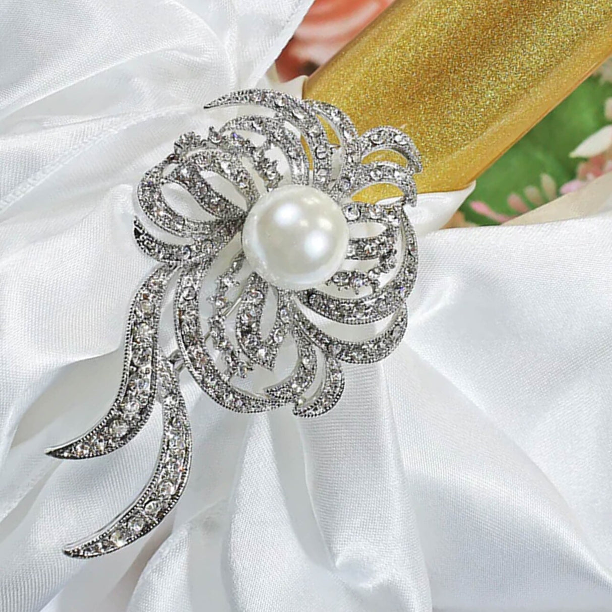 1 Piece Comet Rhinestone Chair Sash Buckle Silver Metal Accent 2 Inch Width