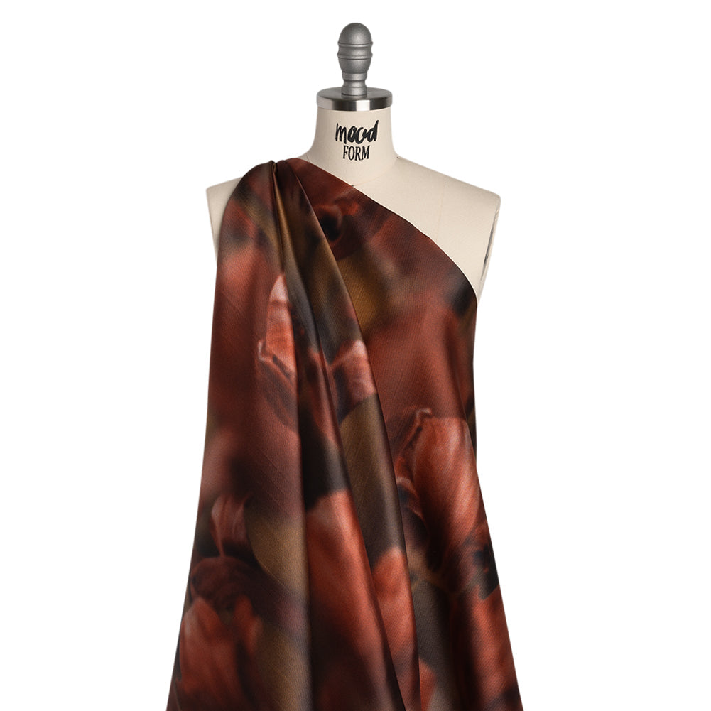 Polyester Mikado - Red and Light Brown Large Hazy Tulips - Mood Exclusive Tulip Transformation Print