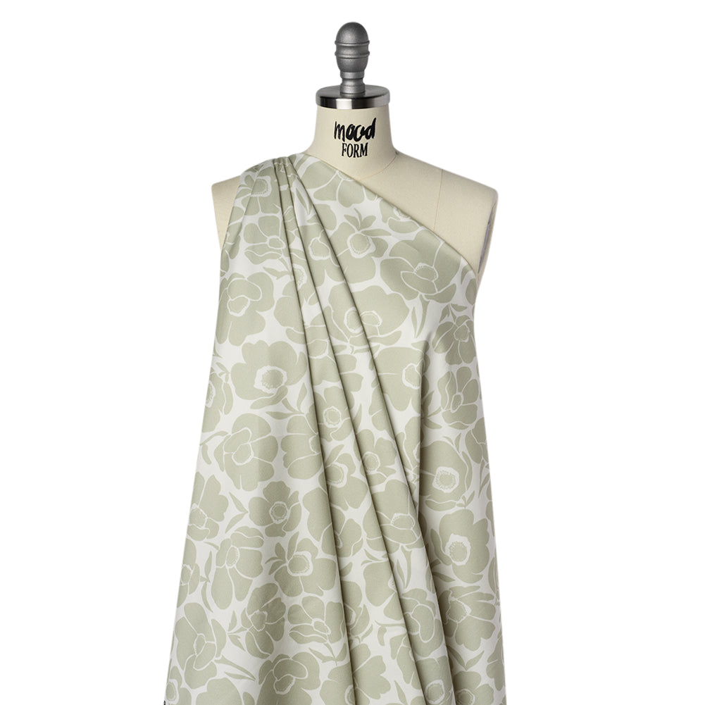Brushed Cotton Woven - Cream and Beige Simple Poppies - Mood Exclusive Poppy Impressions Print