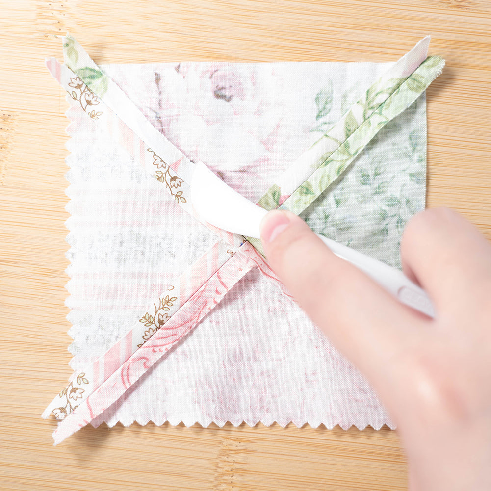 Clover Hera Marking Tool for Applique and Sewing
