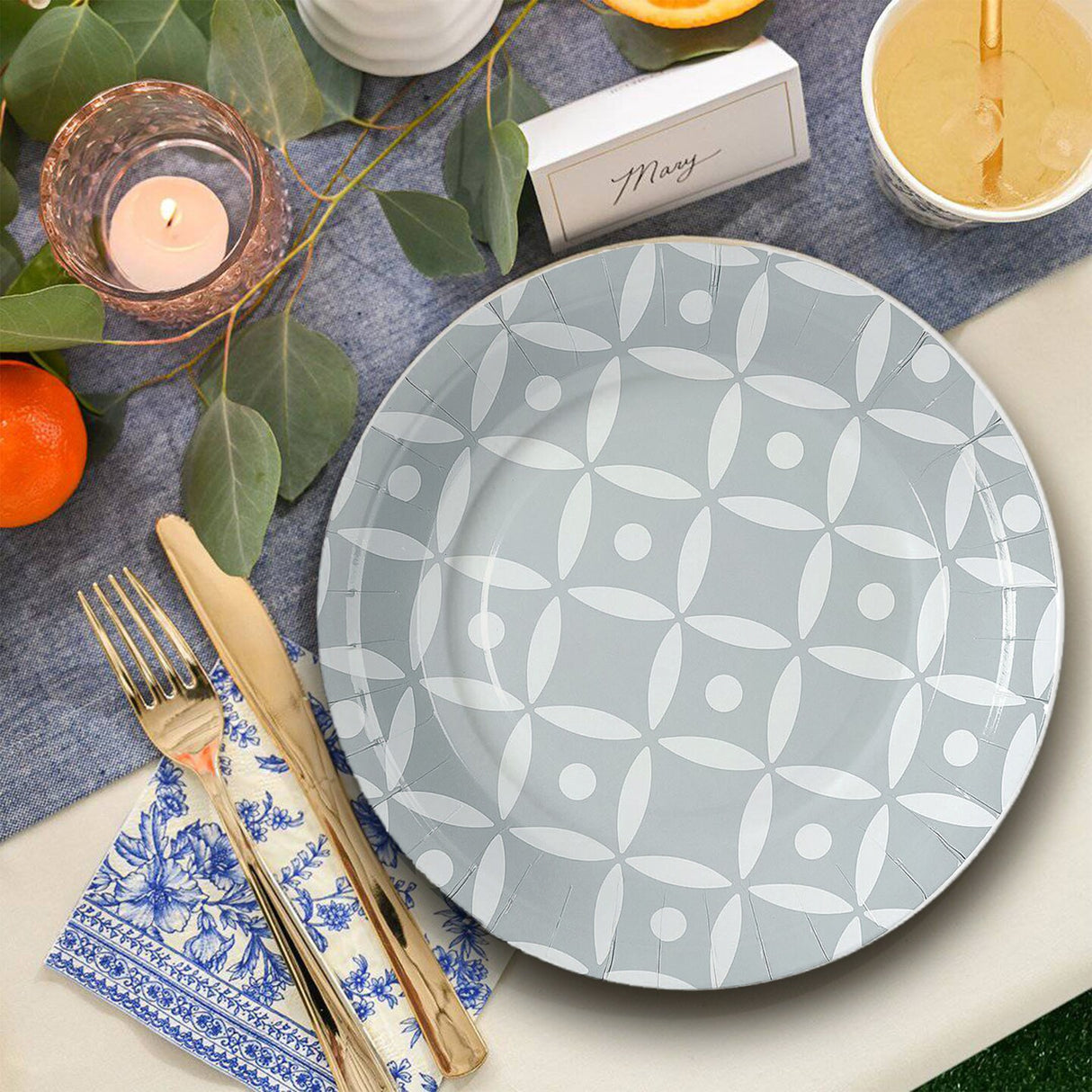 8 Ct. Geometric Paper Dinner Plates Chic 9" Disposable Party Plates