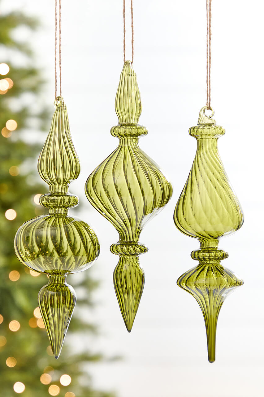 9" - 10" Transparent Green Finial Glass Ornament
