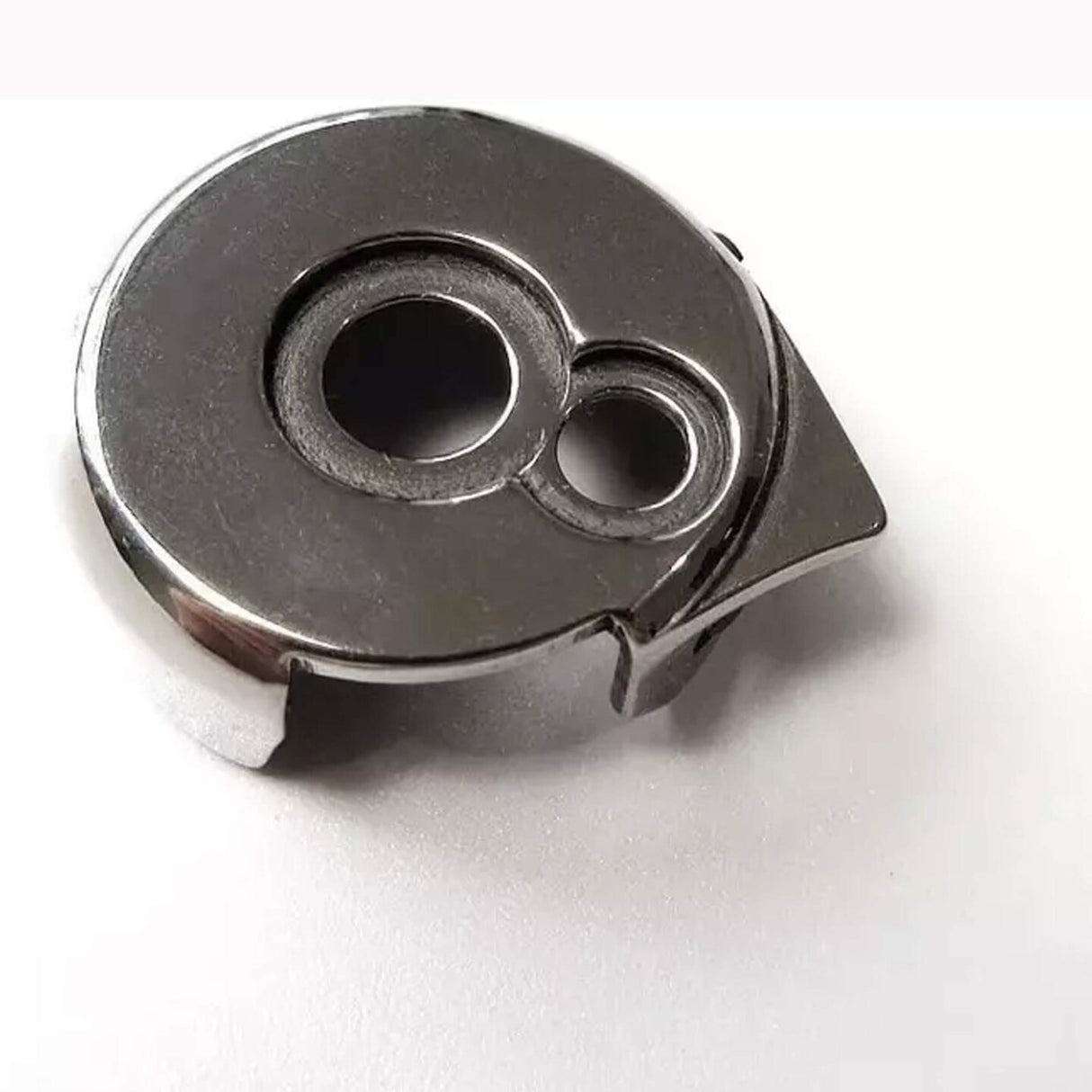 2 Needle Lockstitch Bobbin Case JUKI #101-10252 Durable Metal Design for Precise Sewing