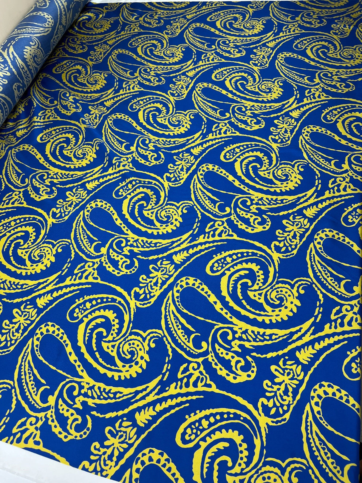 Silk Twill Printed Abstract Yellow Blue