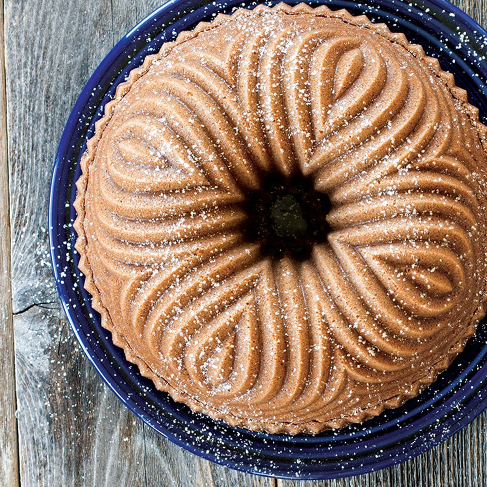 Nordicware Bavarian Bundt Cake Pan 10-Cup capacity 8-1/2" diam. Non Stick Cast Aluminum