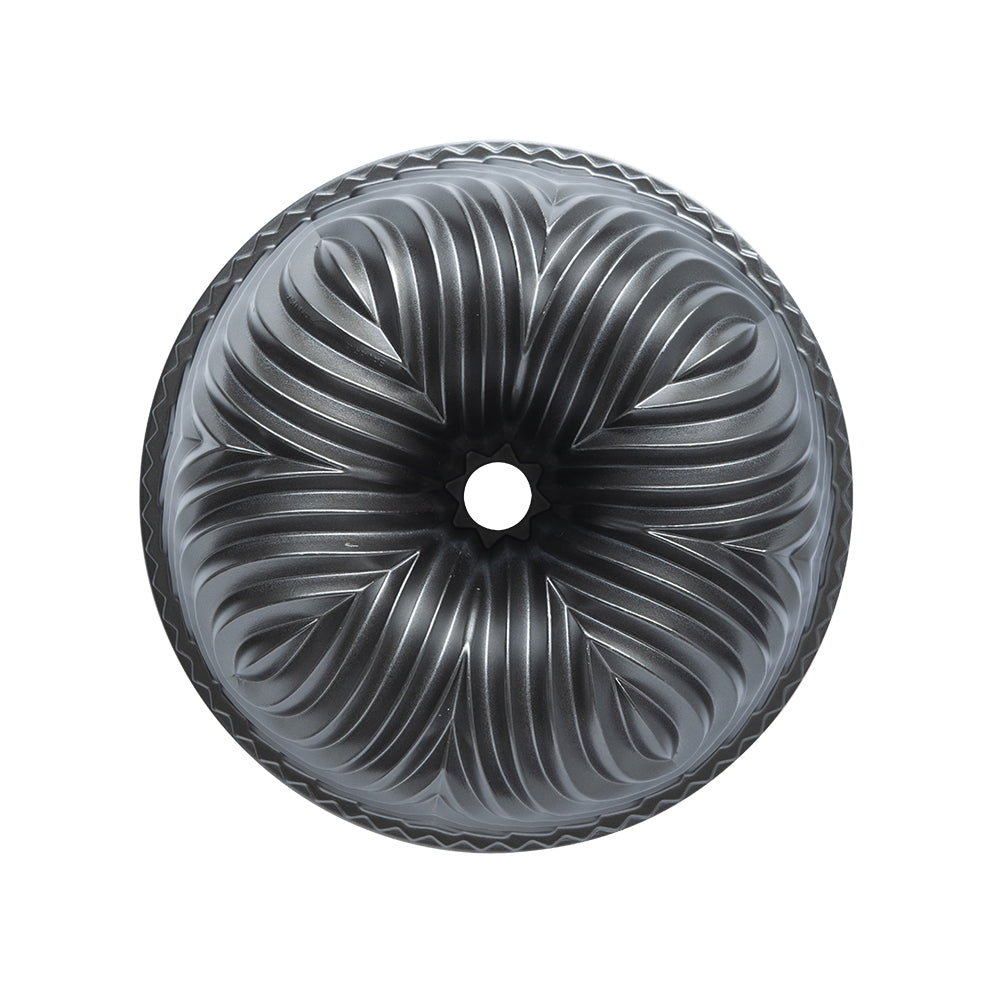 Nordicware Bavarian Bundt Cake Pan 10-Cup capacity 8-1/2" diam. Non Stick Cast Aluminum