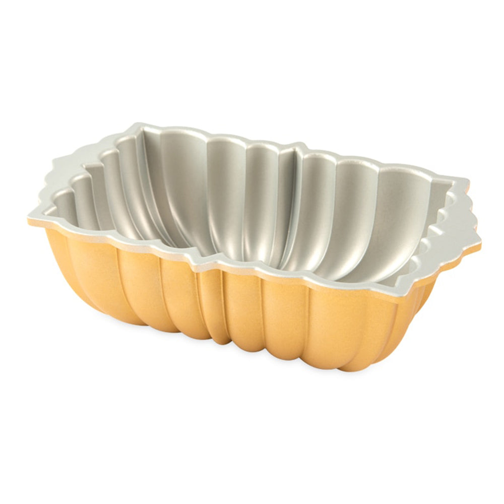 Nordic Ware 81677 Classic Fluted Loaf Pan