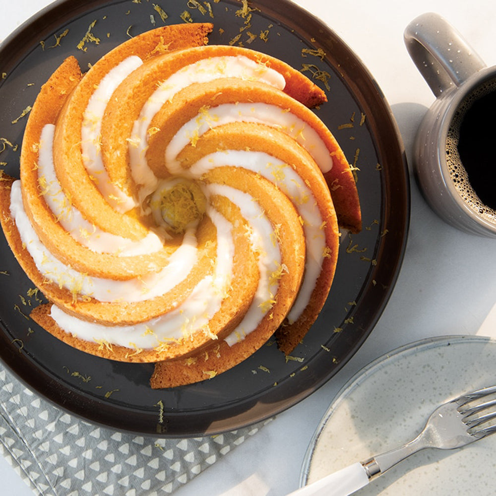 Nordic Ware 90077 Premier Gold Heritage Bundt Pan 6 Cup