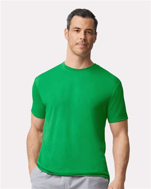 Performance Short Sleeve T-Shirt – Breathable,Comfortable