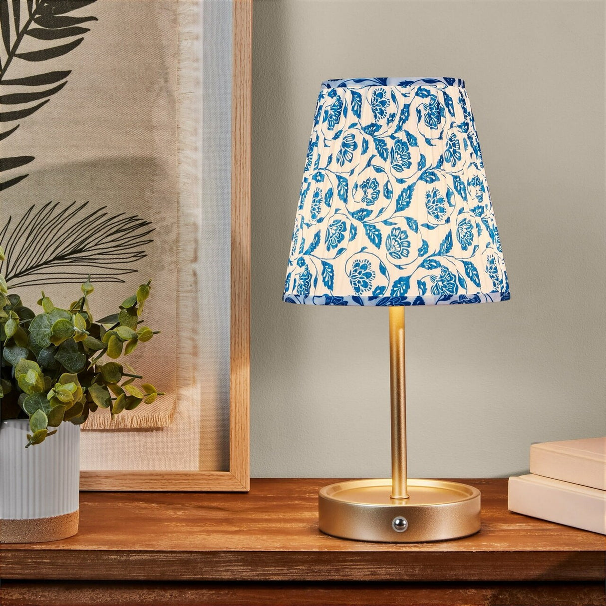 Mainstays 13" Rechargeable Metal Accent Lamp w/Pleated Blue & White Floral Shade - Dimmable