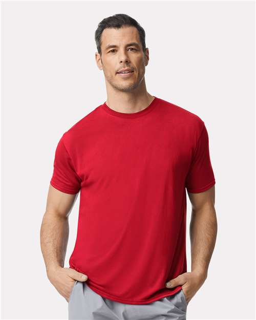 Performance short sleeve crew neck T-Shirt