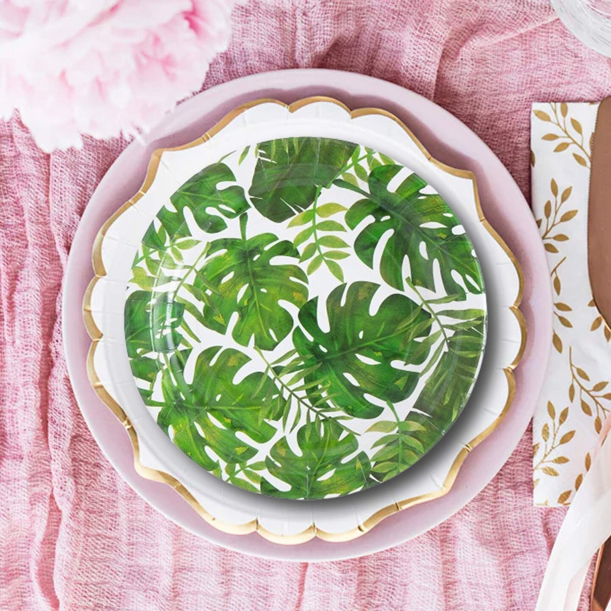 8 Count Palm Leaf Tropical Party Paper Dinner Plates 9 Inch for Luau or Summer Celebration