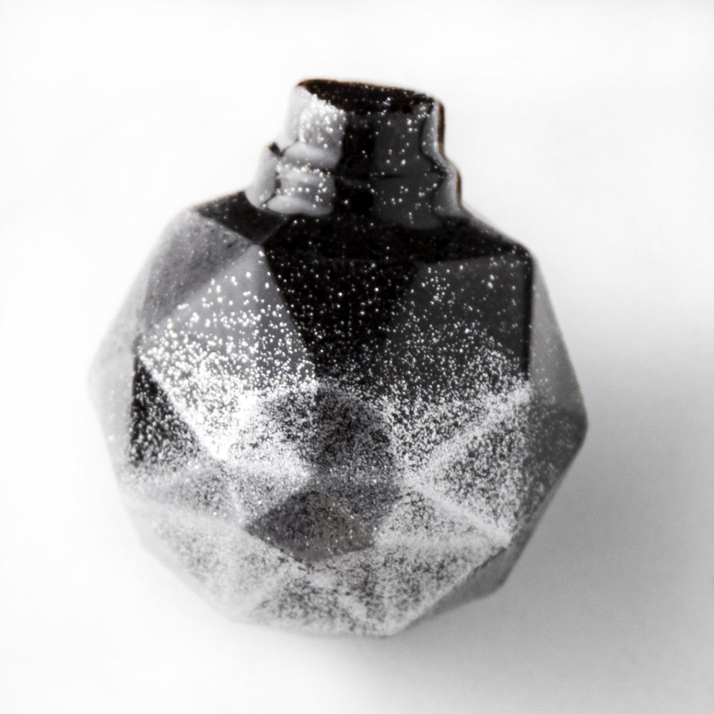 Greyas Polycarbonate Chocolate Mold, Faceted Ornament by Luis Amado, 24 Cavities