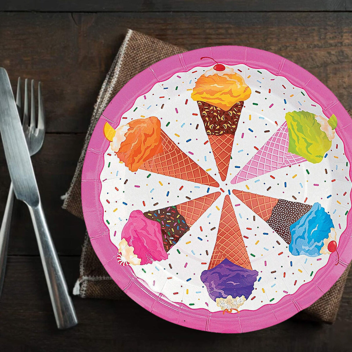 8 Count I Scream For Ice Cream Party Paper Plates 9 Inch for Birthday Celebrations