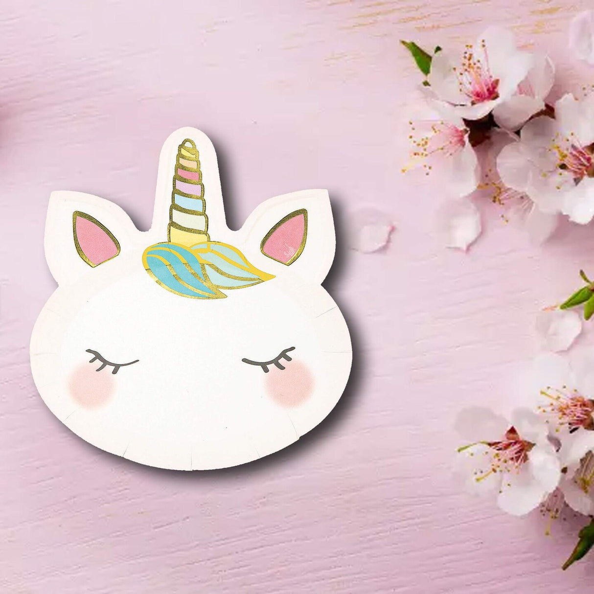 8 Count We Heart Unicorns Face Paper Dinner Plates 9 Inch Magical Unicorn Theme Party Supplies