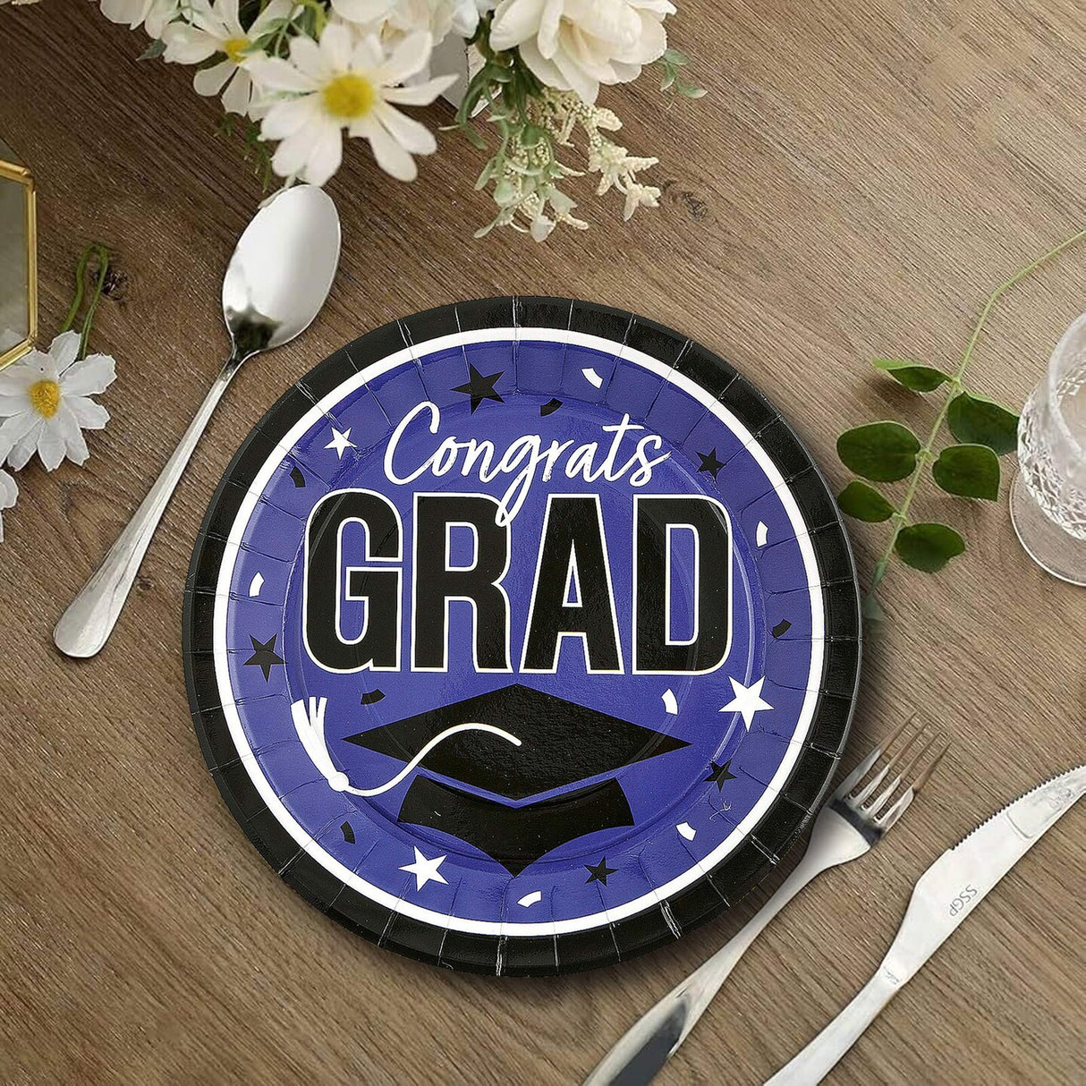 25 Count Purple Graduation Paper Plates 9 Inch Congrats Grad Dinnerware for School Parties