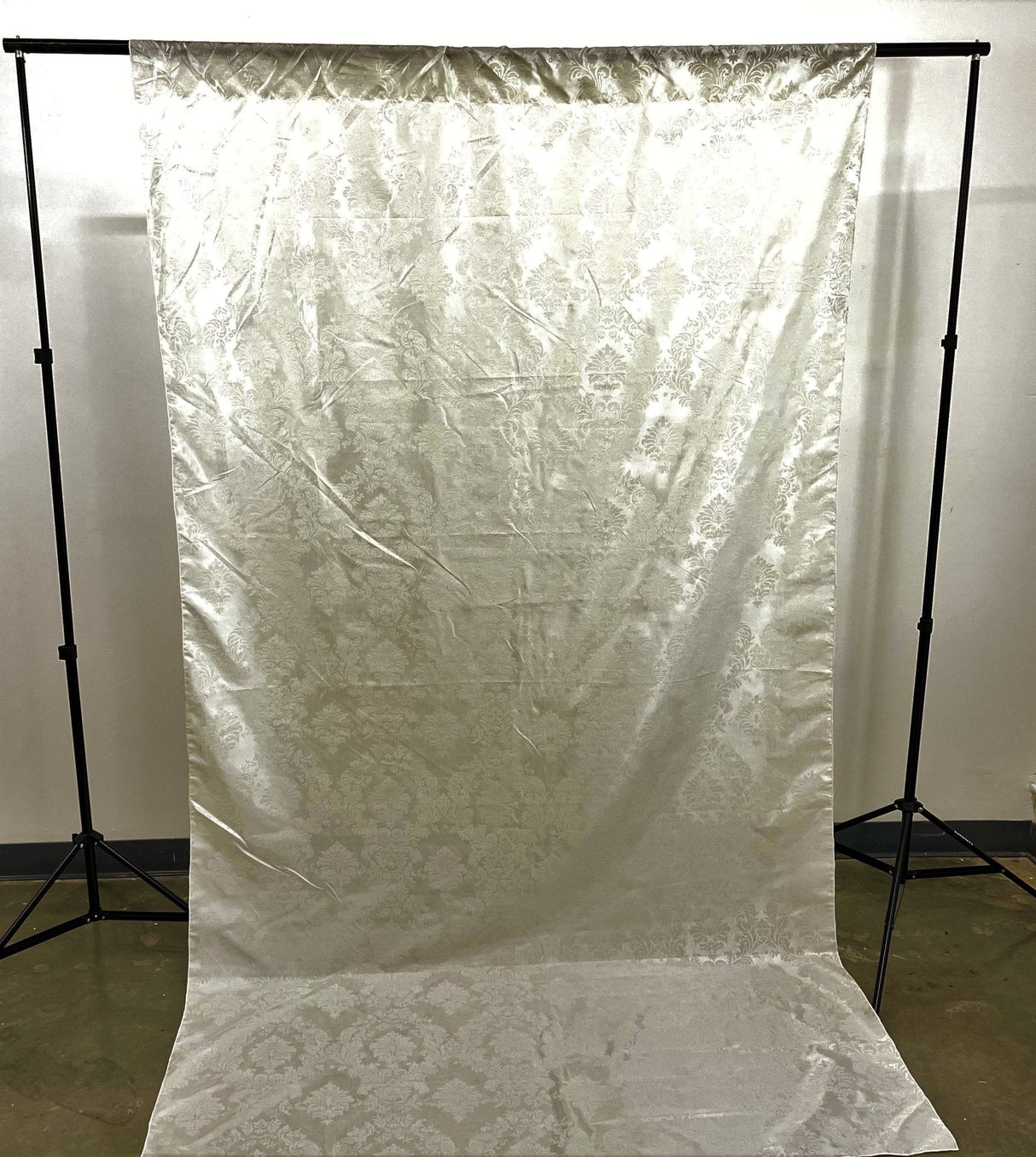 Damask Flocking Taffeta Fabric - Black Flocking Damask, 5 Feet Wide, 1 Panel (1 Panel)