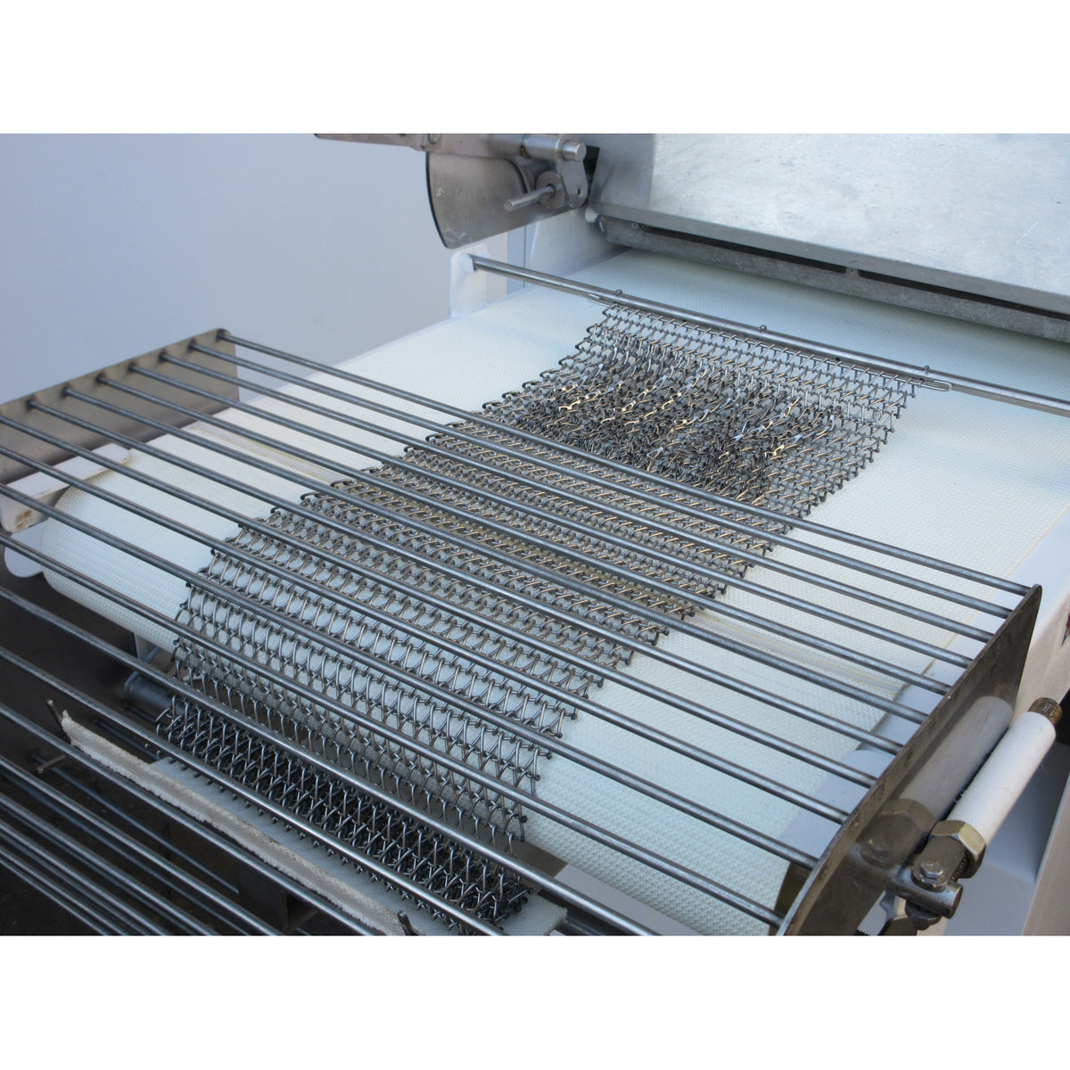 Bloemhof 860L Dough Sheeter & Moulder, Includes 2 Pressure Plates, Used Excellent Condition