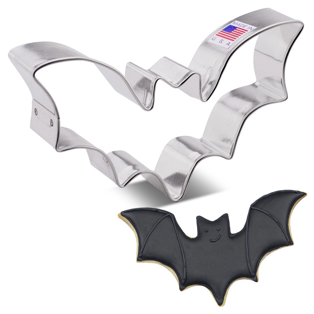 Ann Clark Bat Cookie Cutter, 2.7" x 4.9"
