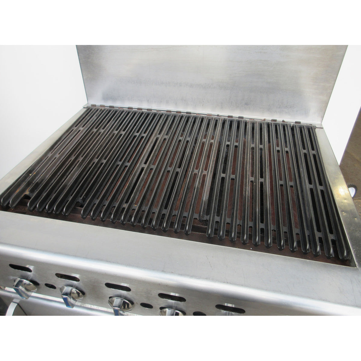 Imperial IR-36BR-C Radiant Broiler Range with Convection Oven Gas, Excellent Condition