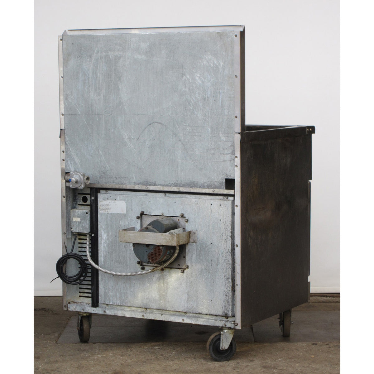 Imperial IR-36BR-C Radiant Broiler Range with Convection Oven Gas, Excellent Condition