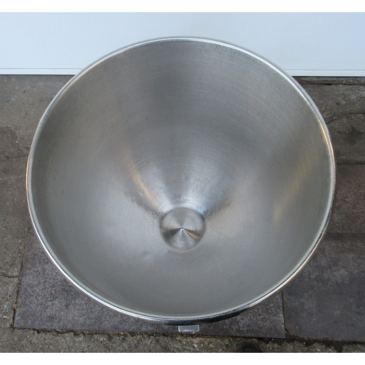 Hobart 00-917142 Mixer Bowl 140 Qt, Used Excellent Condition