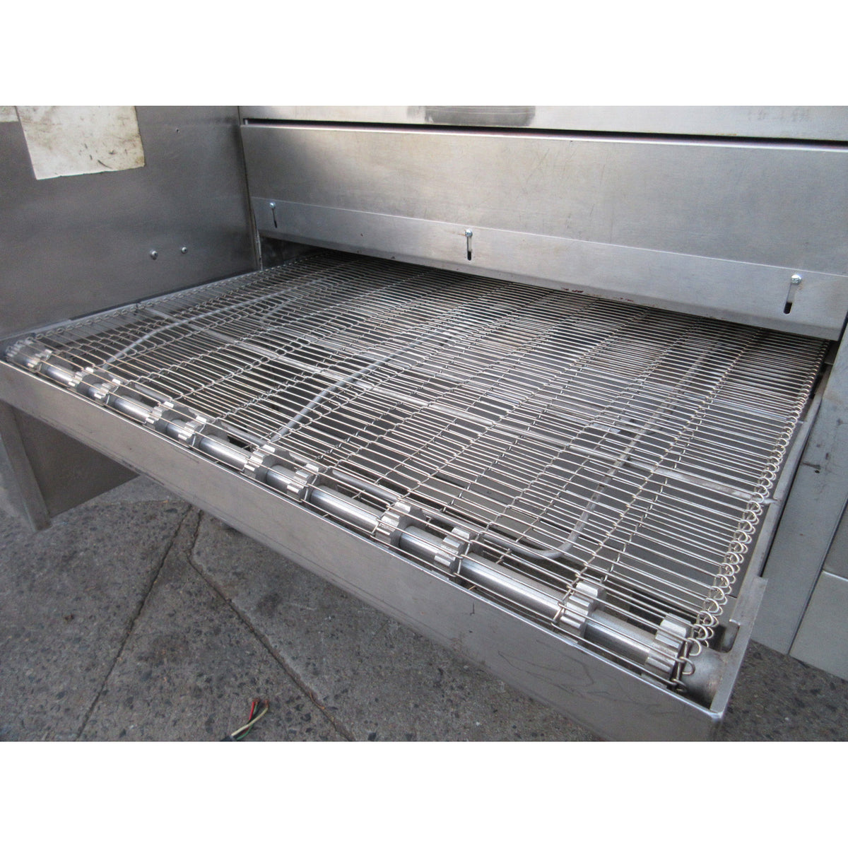 Blodgett MT70PH Conveyer Oven, Gas, Used Excellent Condition