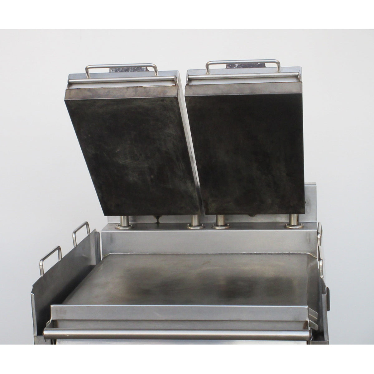 Garland XG24 Clamshell Griddle Two-Sided, Gas, Used Excellent Condition