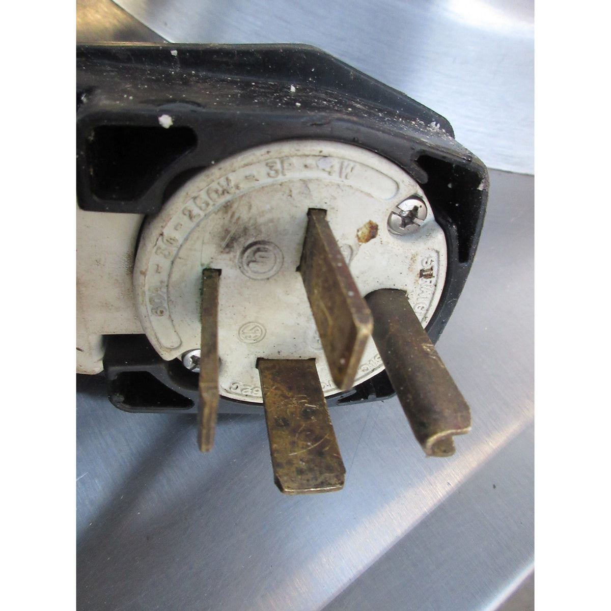BKI FKM-F Electric Pressure Fryer, With Filtration, Used Excellent Condition