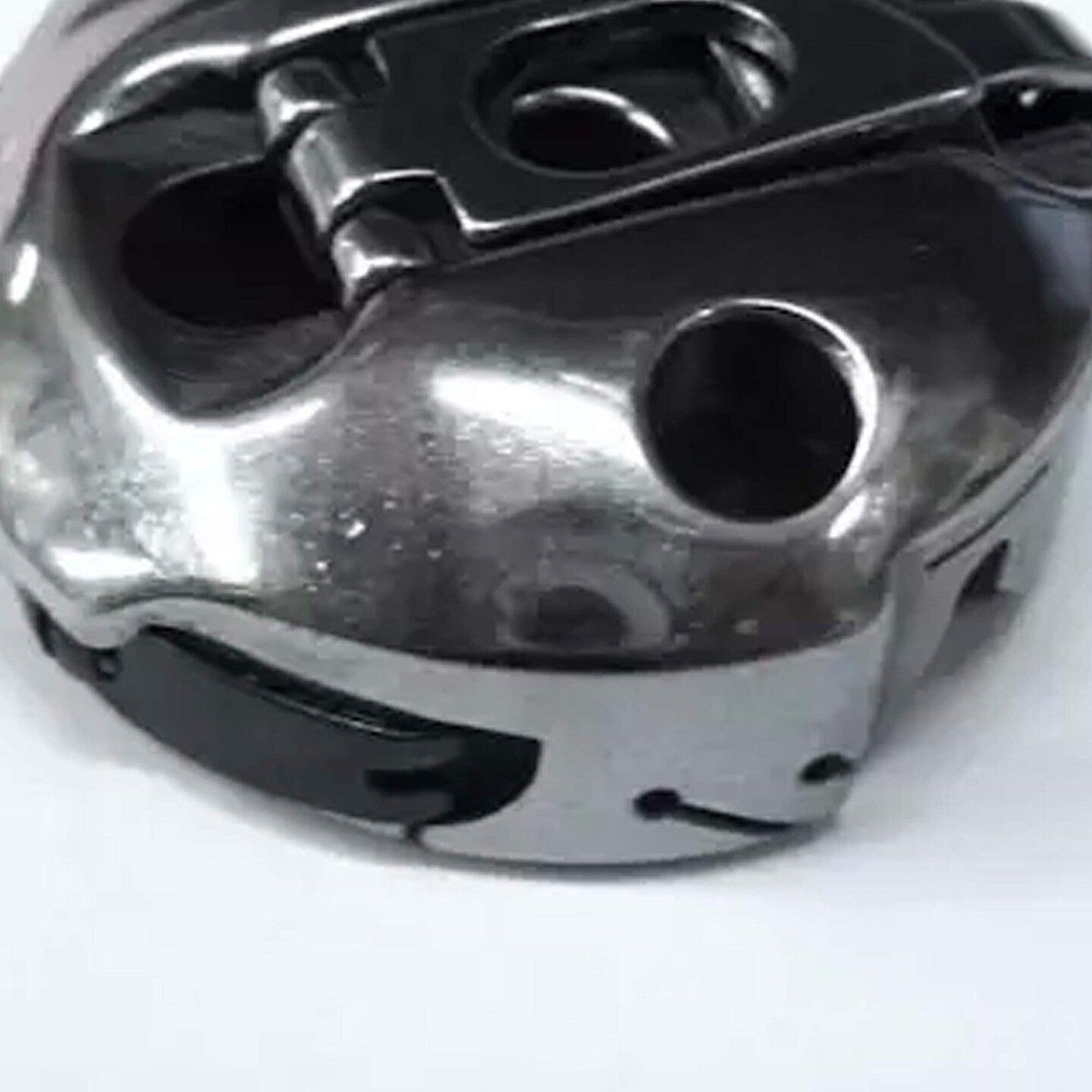 Bobbin Case Assembly for JUKI LZ-2280 LZ-2280N LZ-2290A Models #400-03598